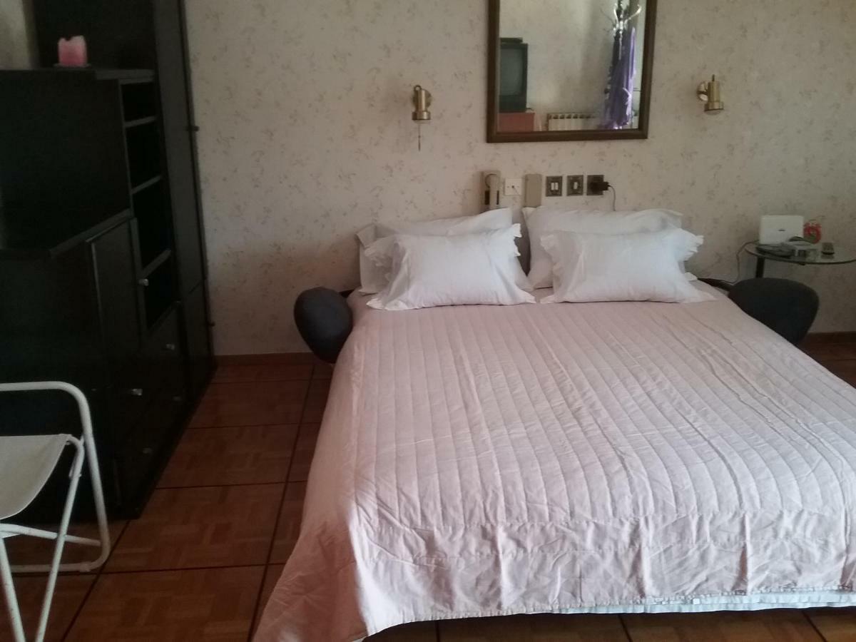 Maisonette Afroditi Villa Peraía Eksteriør billede